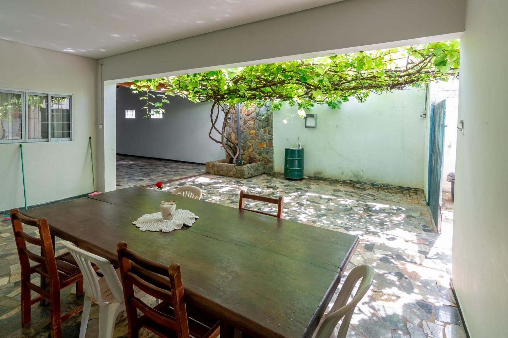 乌贝兰迪亚 Pousada Roosevelt Quarto 04 - Pousada Central Prox Rodoviaria E Dist Industrial酒店 外观 照片